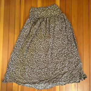 NATURAL LIFE: Green/Brown Floral Addie Midi Skirt